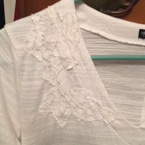 NWOT: Asymmetrical Hem Top - S - Picture 3 of 6